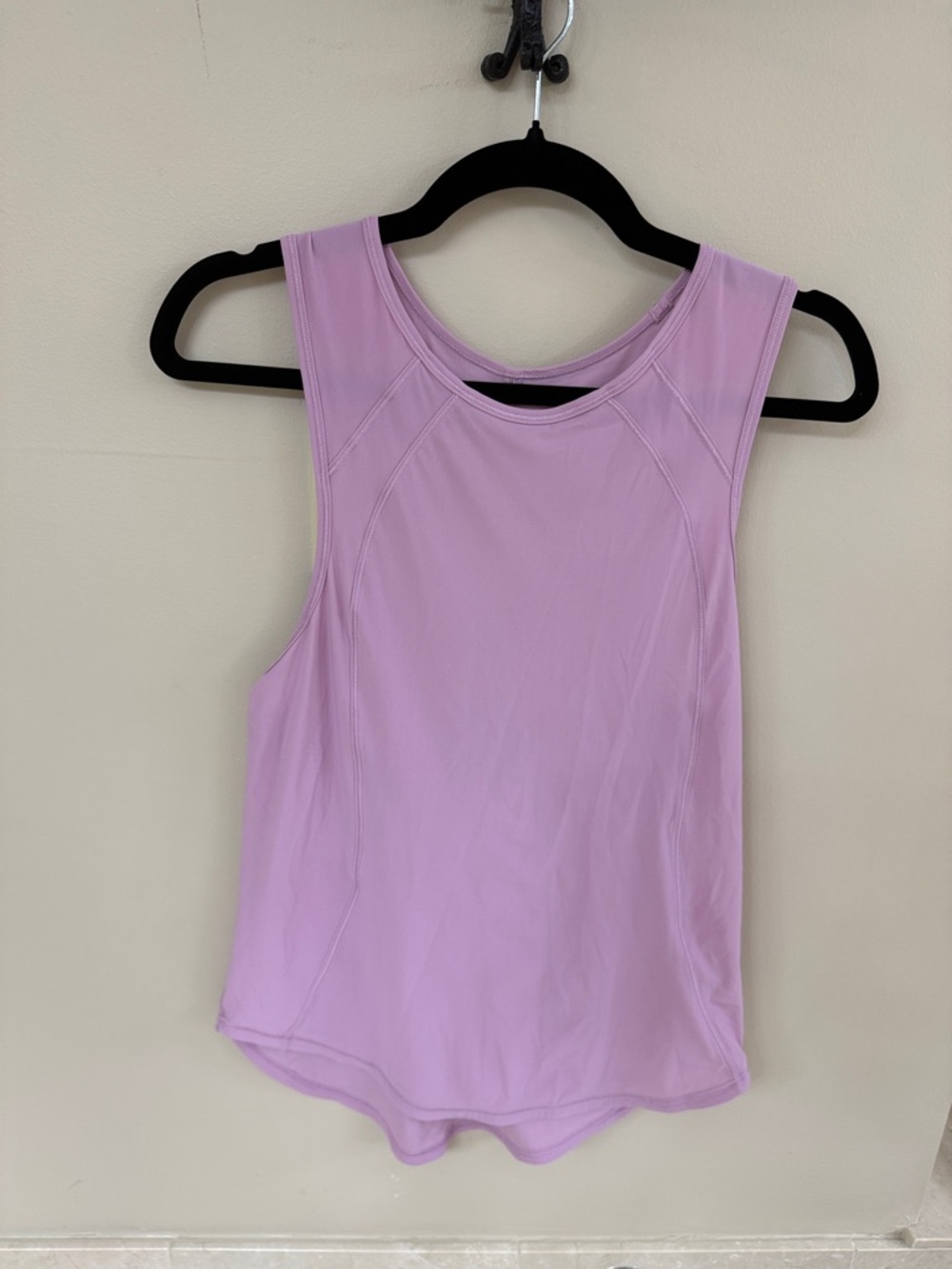 Never worn! Lululemon Sculpt Tank. Size 8.